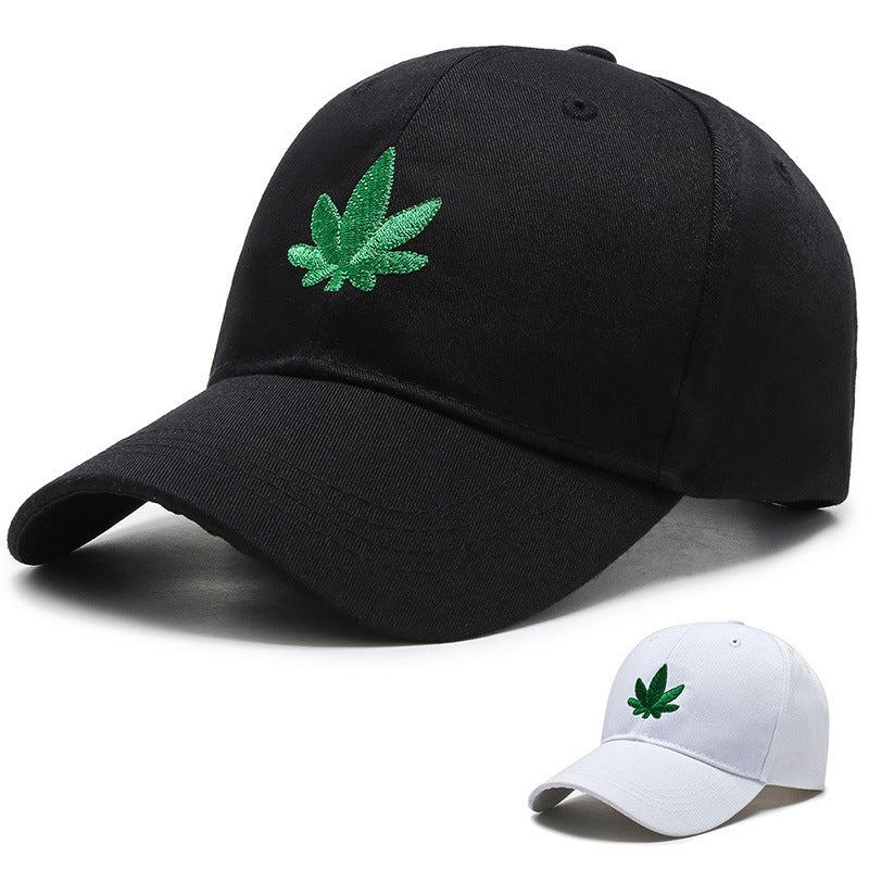 Casquette de baseball avec feuille de cannabis
